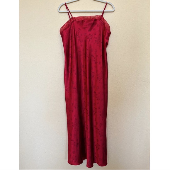 Jaclyn Smith Studio Intimates // Long Slip Dress // Ruby Red // L - Picture 1 of 8